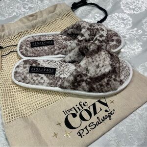 PJ Salvage Luxe Slide Snakeskin Slippers In Cocoa Size Small 5/6 NWT